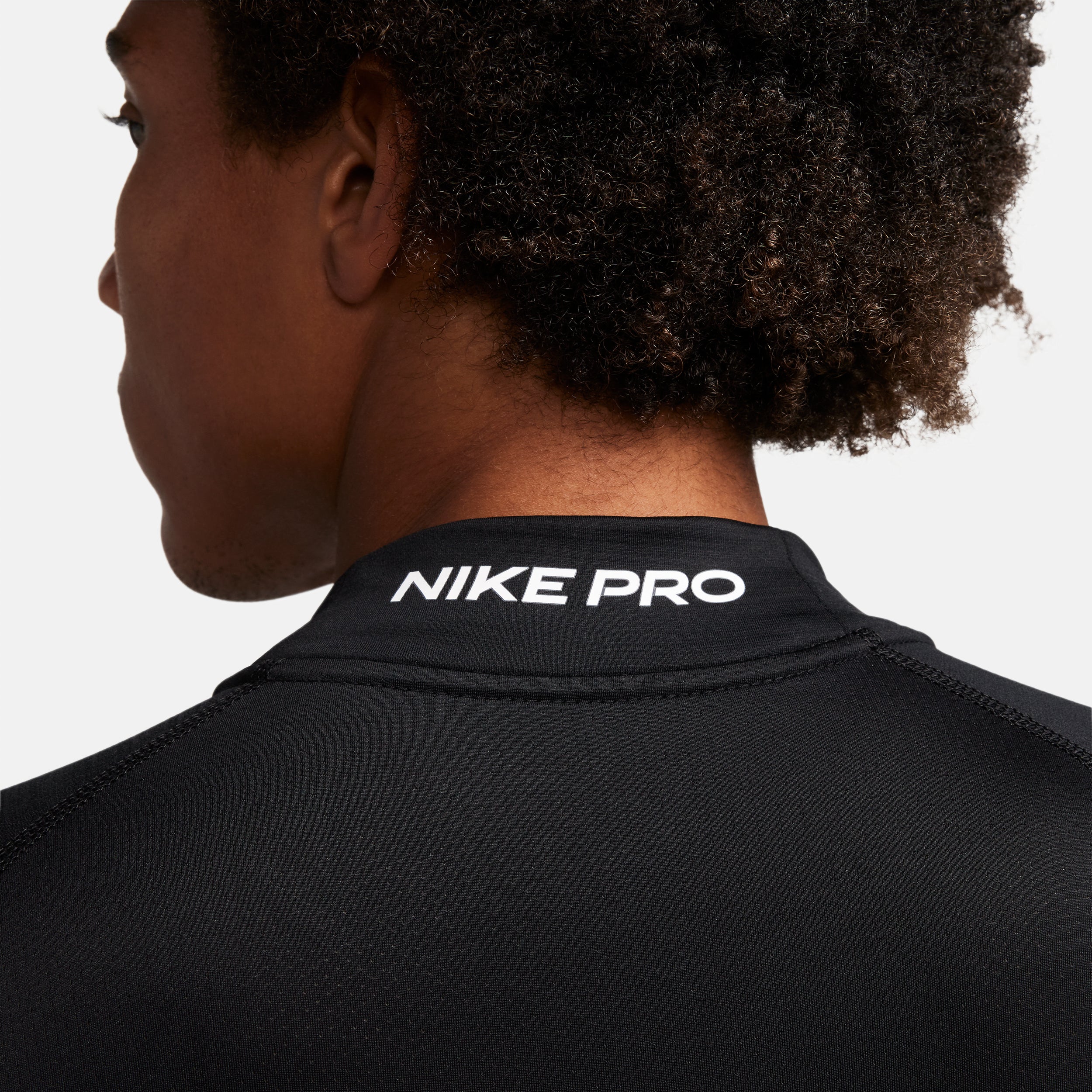 Nike Men's Pro Warm Long Sleeve Mock Long Sleeve Shirt Black Small