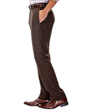 Haggar Mens Classic fit Dress Pants 38 / 30 Brown Solid