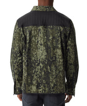 BASS OUTDOOR Men's Worker Standard Fit Camouflage Shirt Jacket Green Small