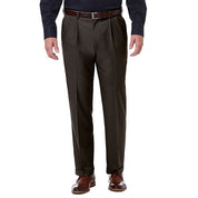 Haggar Mens Classic fit Pleated Dress Pants 42 / 32 Brown Solid Stretch