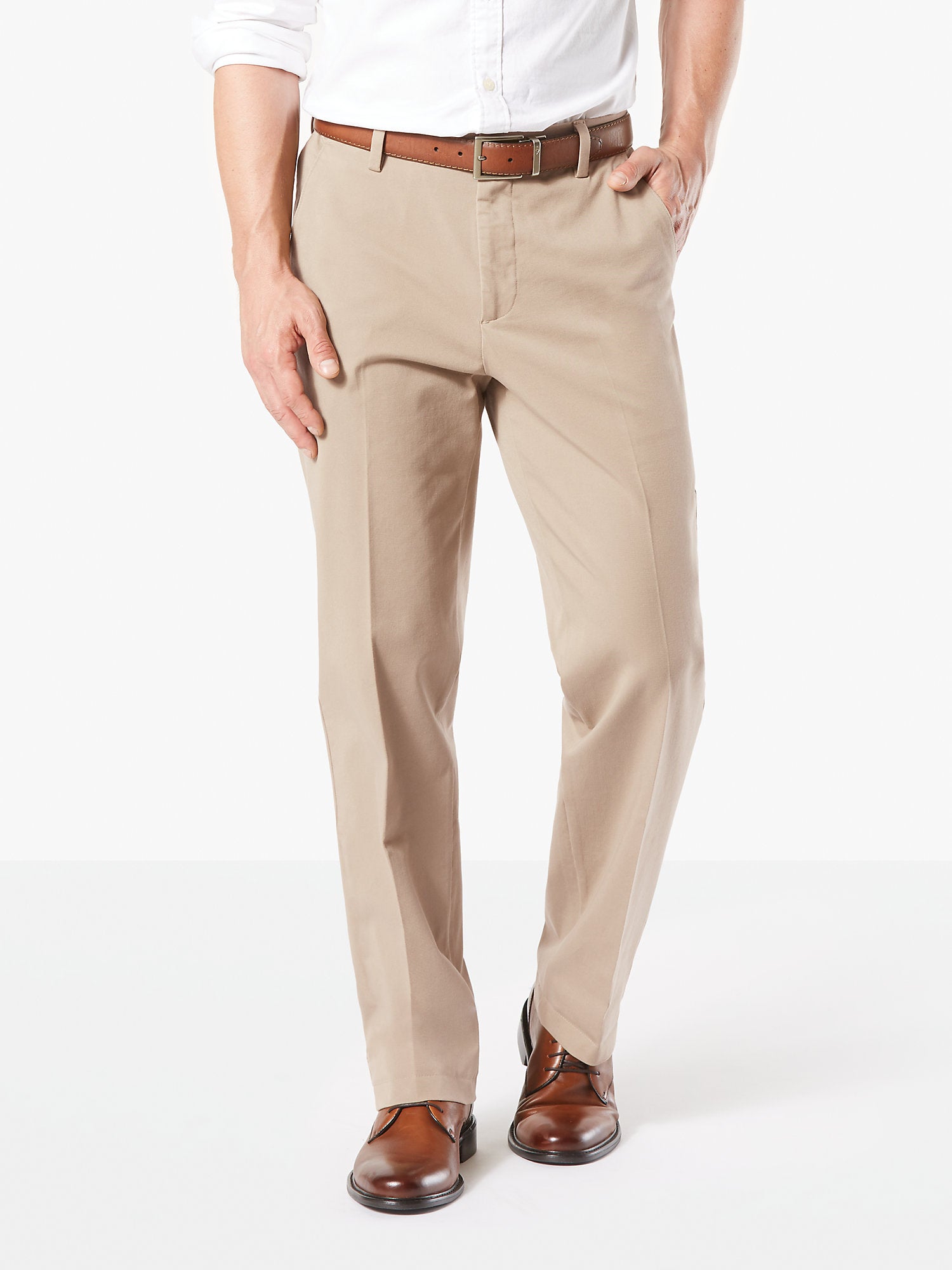 Dockers Mens Classic fit Casual Khaki Pants 40 / 32 Beige Solid Stretch