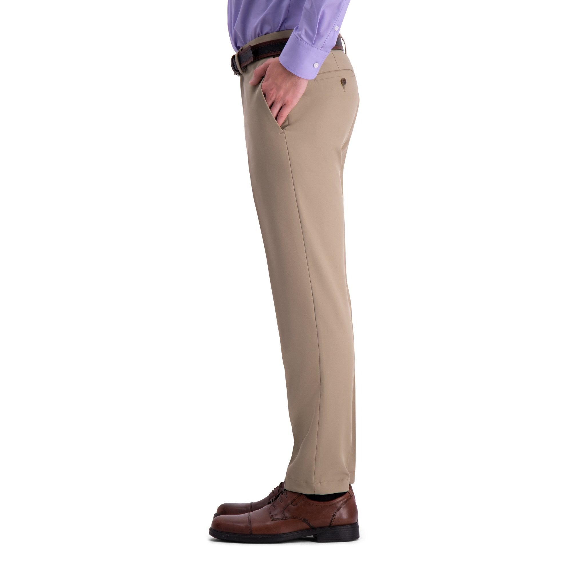 Haggar Mens Slim fit Dress Pants 29 / 32 Beige Solid