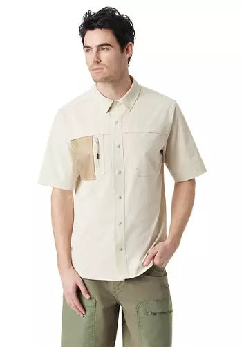 BASS OUTDOOR Mens Short Sleeve Explorer Shirt Small Beige