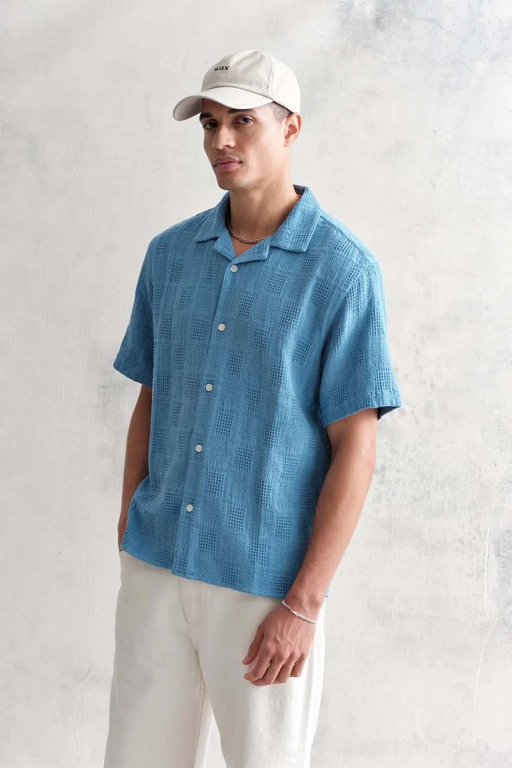 Wax London Mens Regular fit Short Sleeve Button-Up Shirt Large Blue Solid