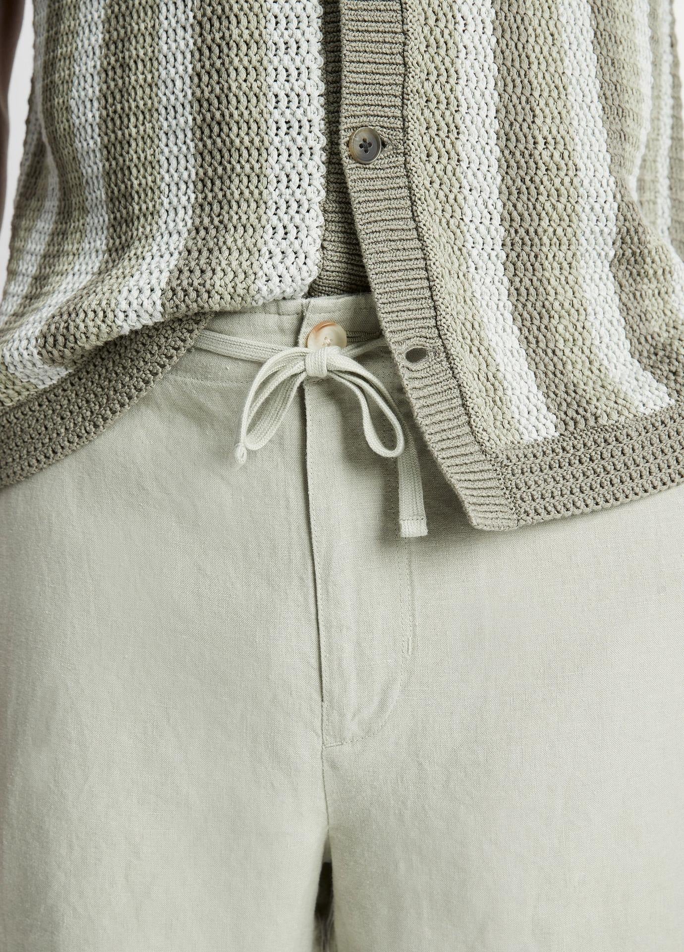 Vince Mens Classic fit Casual Lightweight Hemp Shorts XL Green