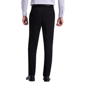 Haggar Mens Straight fit Chinos Khaki Pants 32 / 30 Black Solid