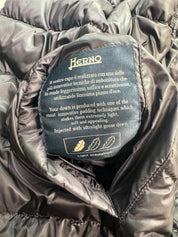 Herno Mens Reversible Down Vest EU / 56 US 46 Dark Grey / Black