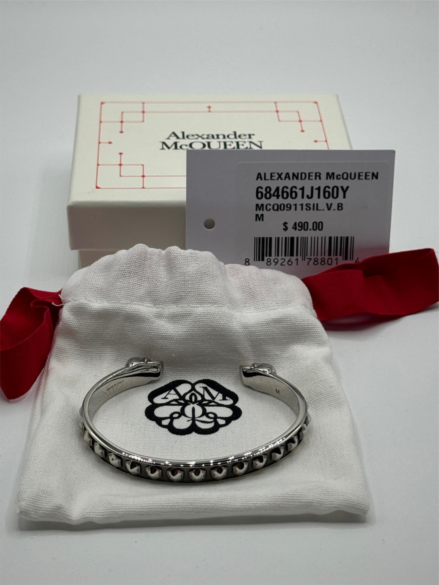 Alexander McQUEEN Skull Studs Cuff Bracelet Medium 490$