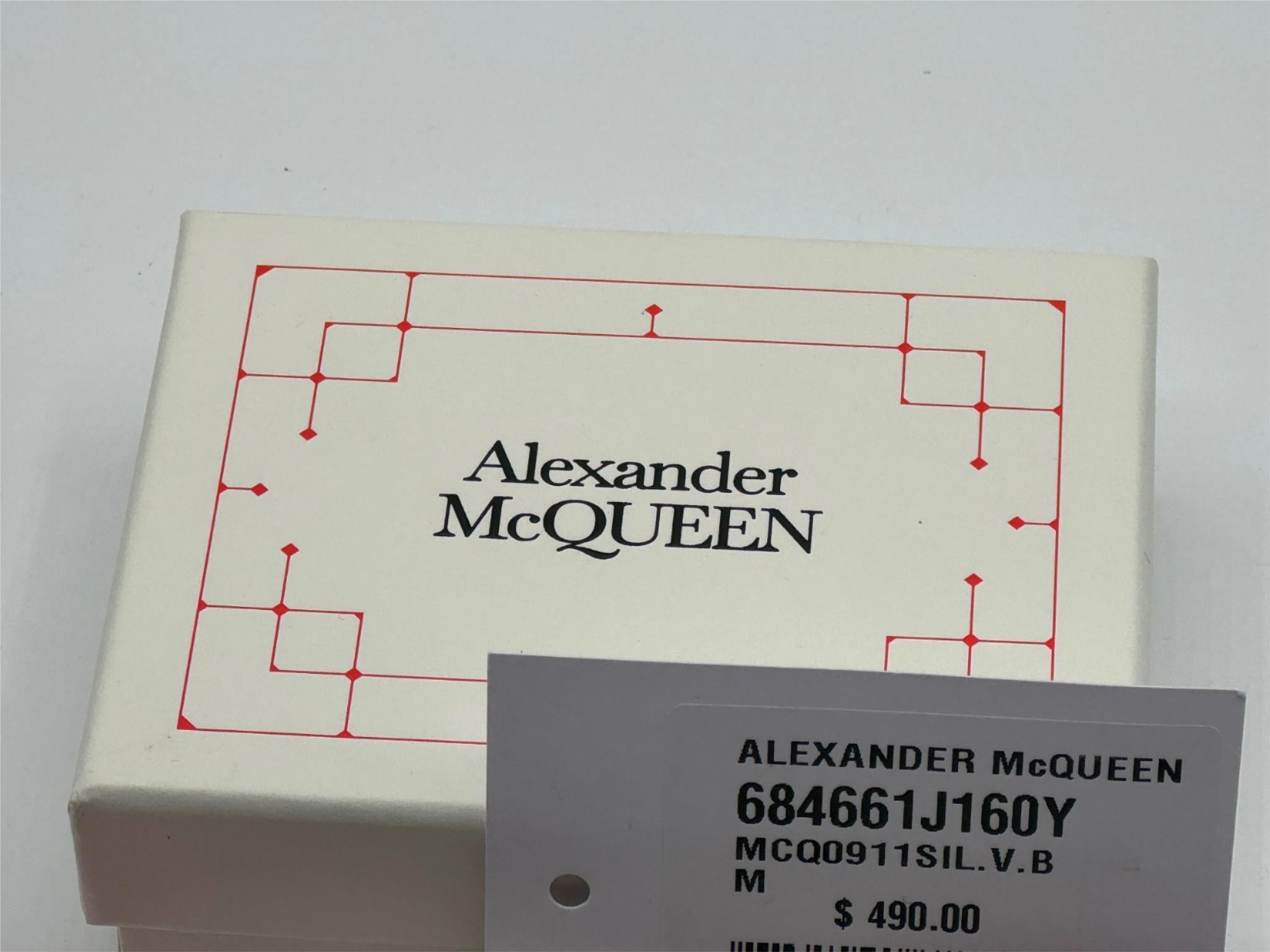 Alexander McQUEEN Skull Studs Cuff Bracelet Medium 490$