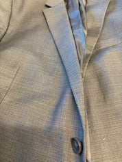 Kenneth Cole Mens Slim fit 2 Piece Suit 46 R / 40 Waist Light Grey Solid Stretch