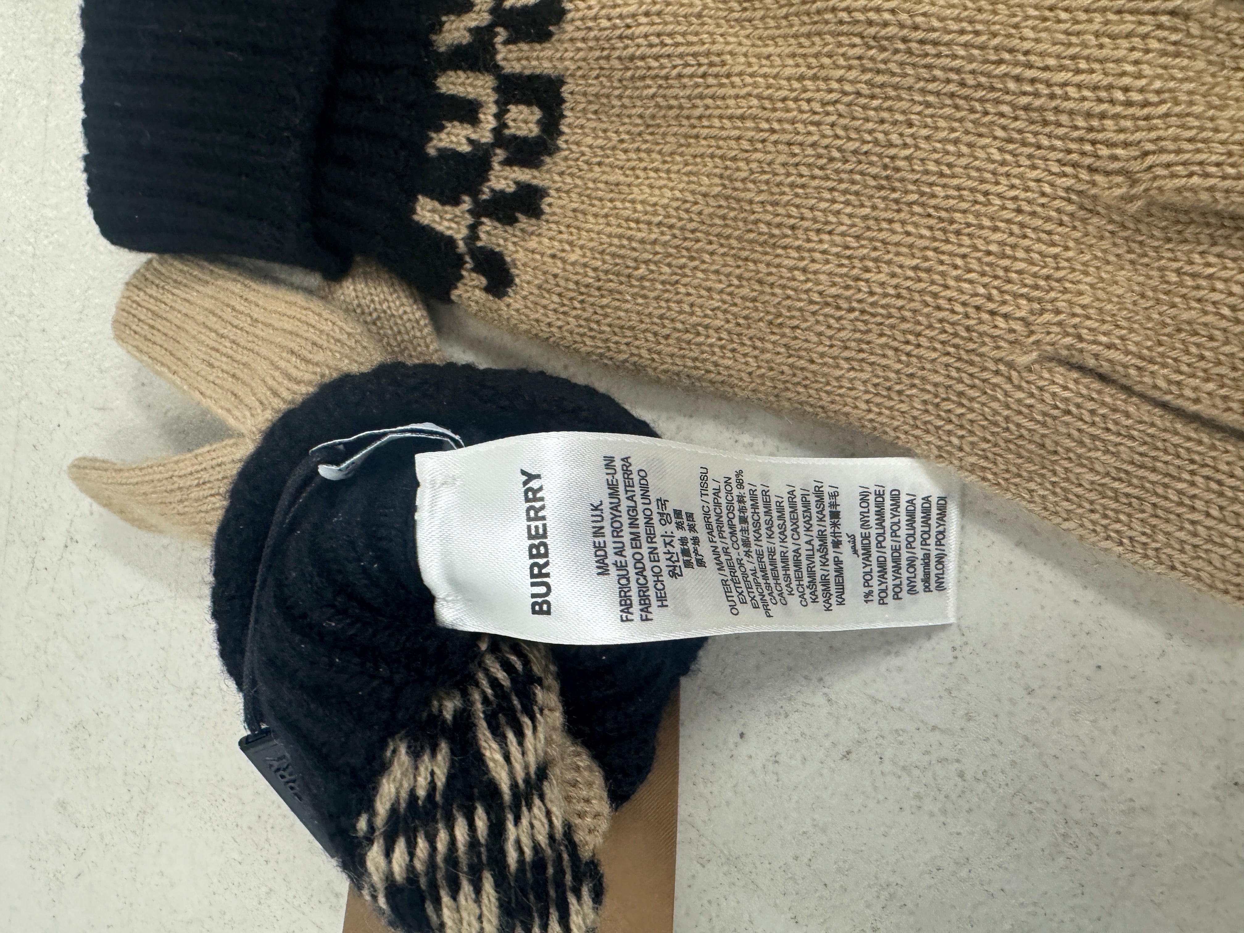 Burberry Womens Logo Intarsia Two Tone Cashmere Gloves Beige Black Medium Large