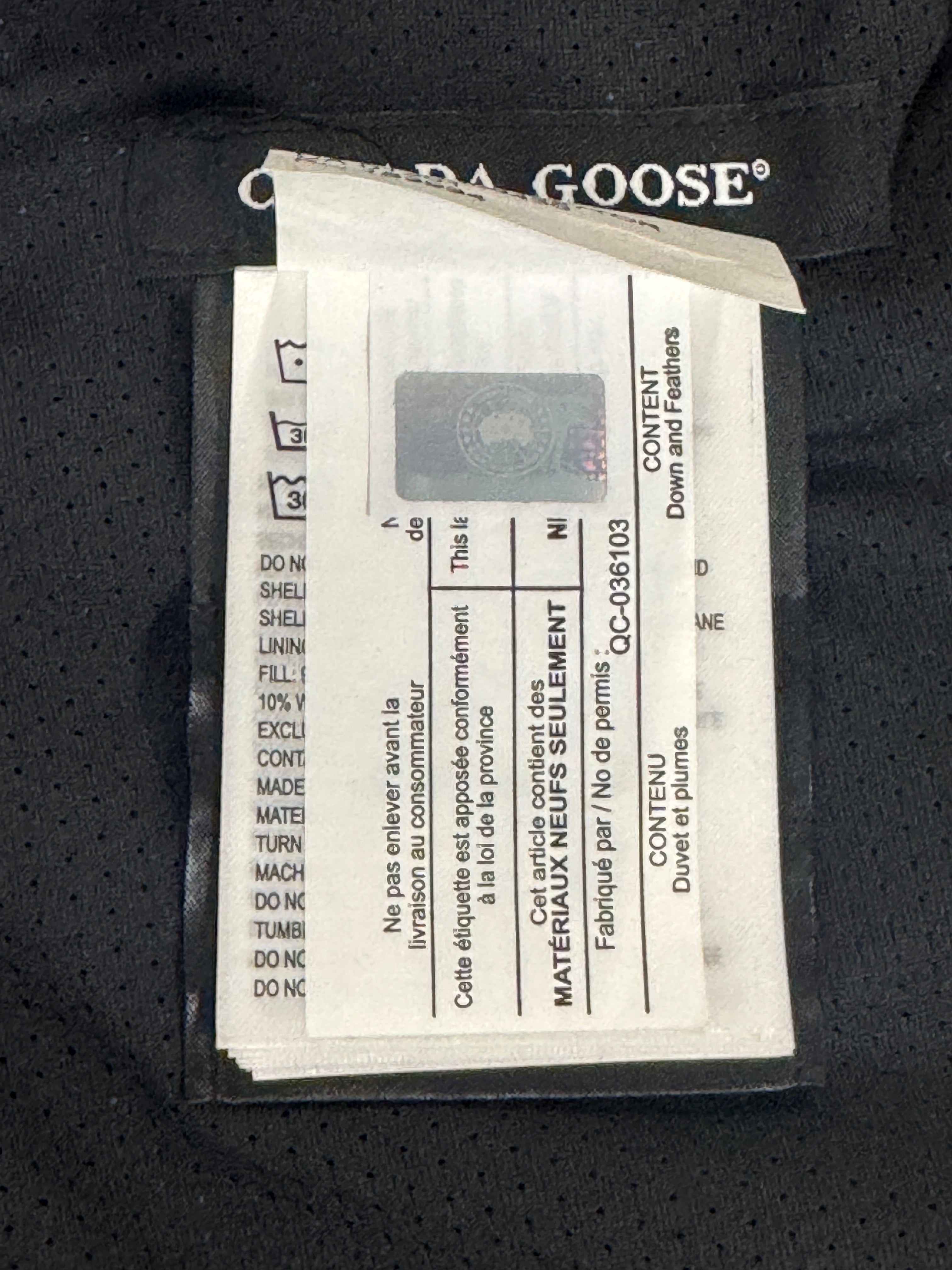 Canada Goose HyBridge Mens Lite Tech Down Puffer Vest Large Blue
