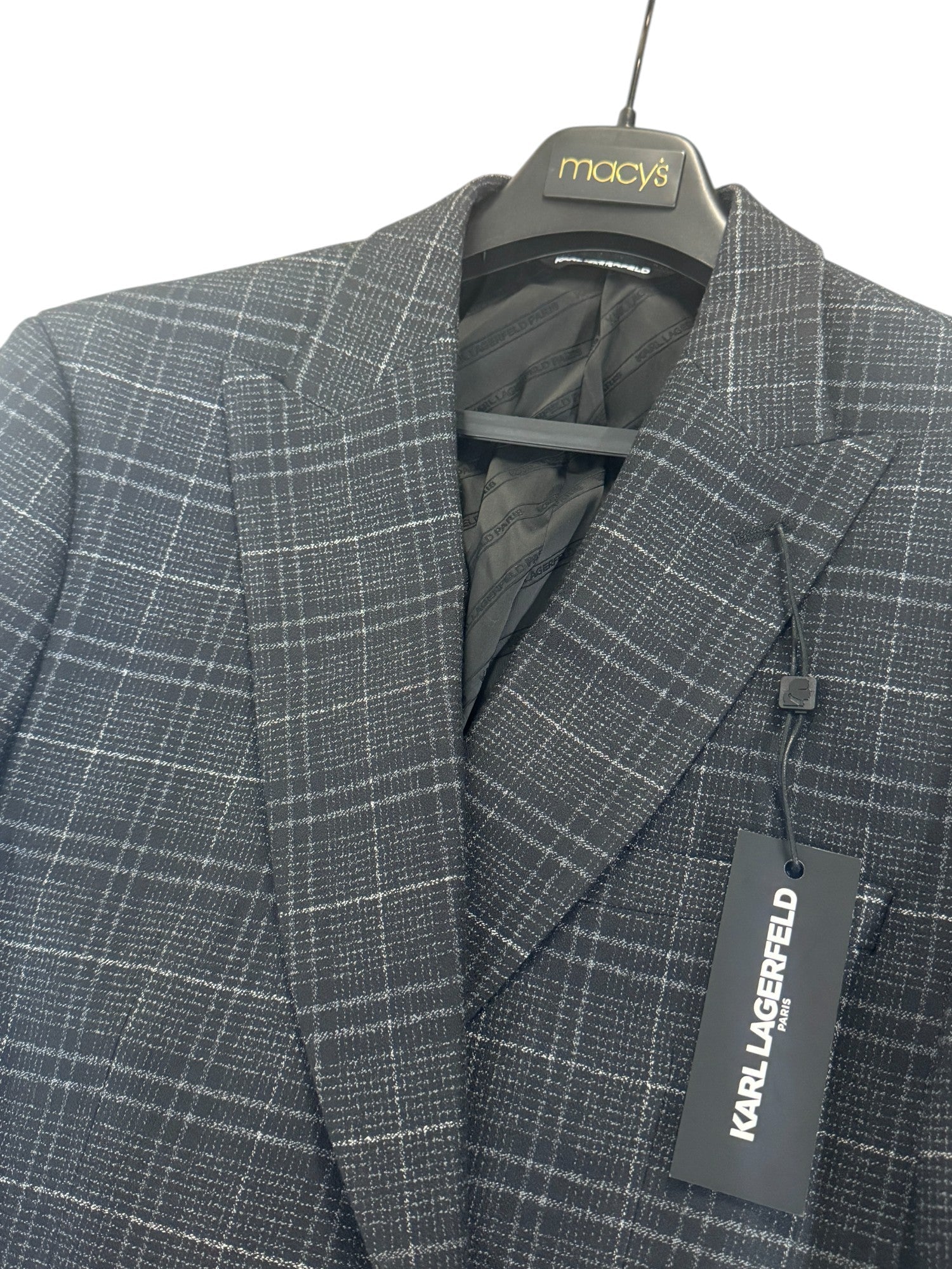 Karl Lagerfeld Mens Modern fit Sport Coat Blazer 42 L Black Plaid Stretch