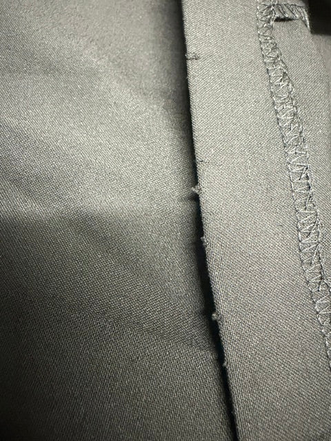 Haggar Mens Classic fit Dress Pants 34 / 32 Black Solid Stretch