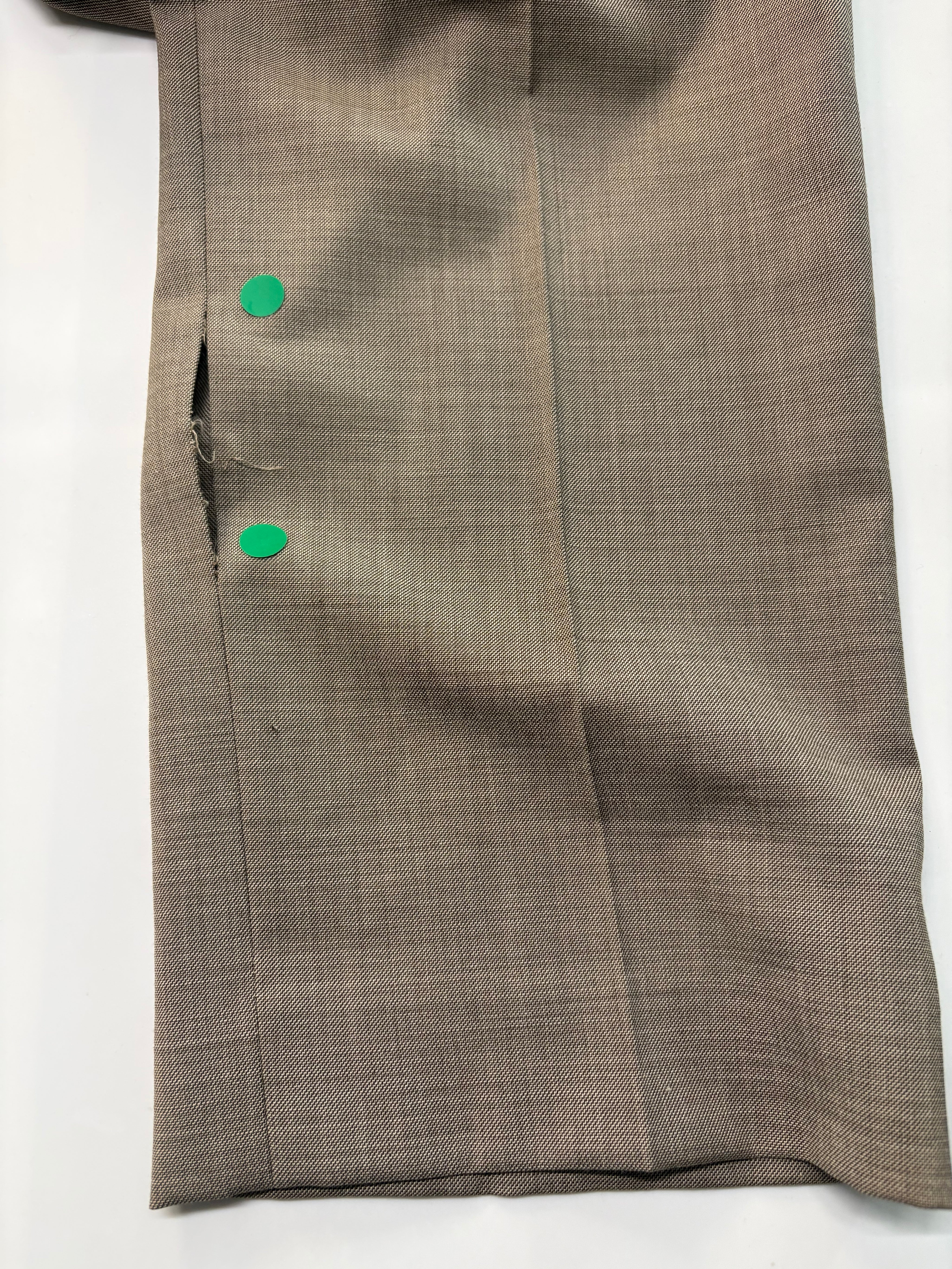 Tommy Hilfiger Mens Modern fit Wool Dress Pants 38 / 30 Tan Light Brown Solid