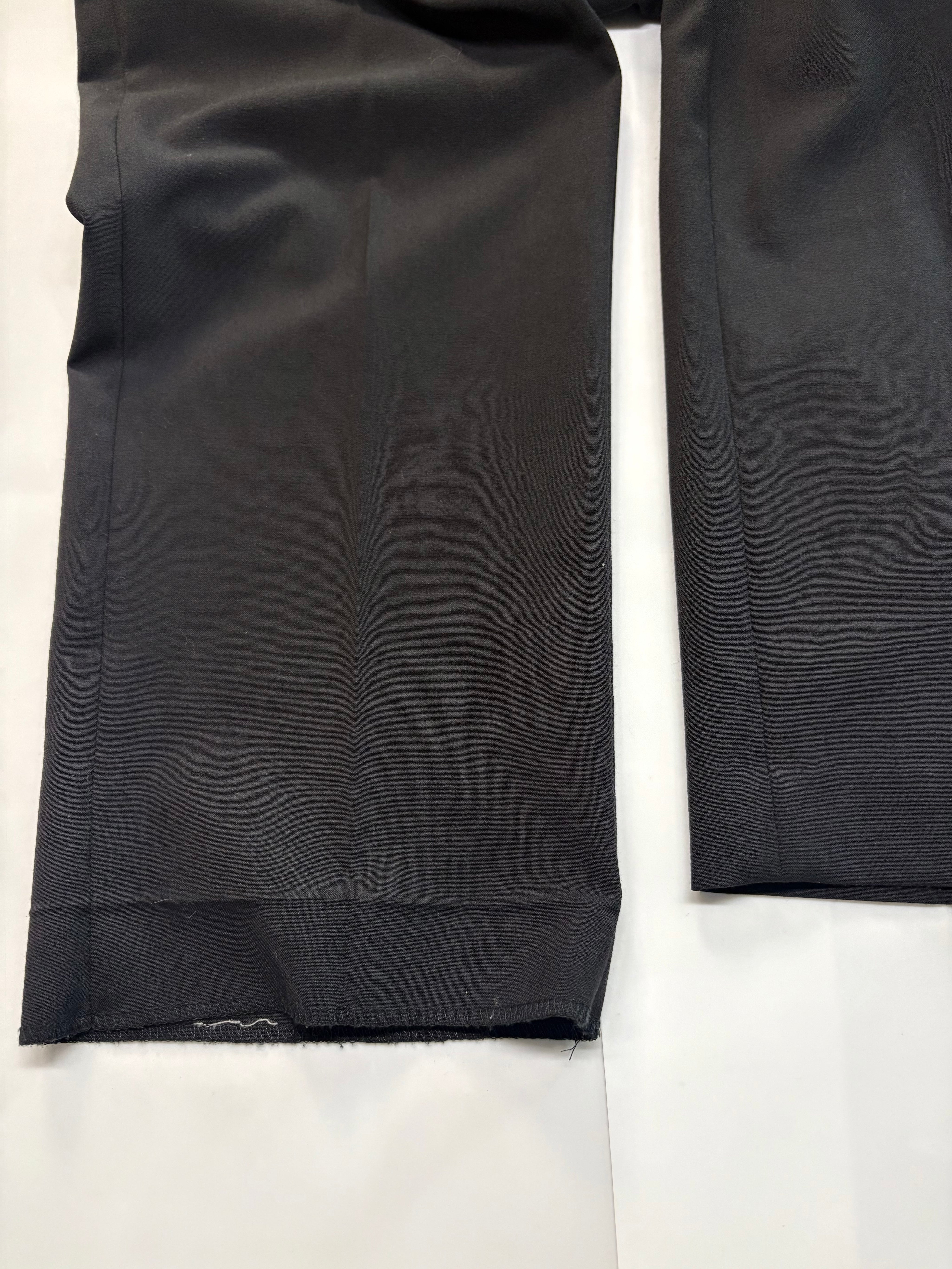 Calvin Klein Mens Slim fit Dress Pants 34 / 32 Black Solid