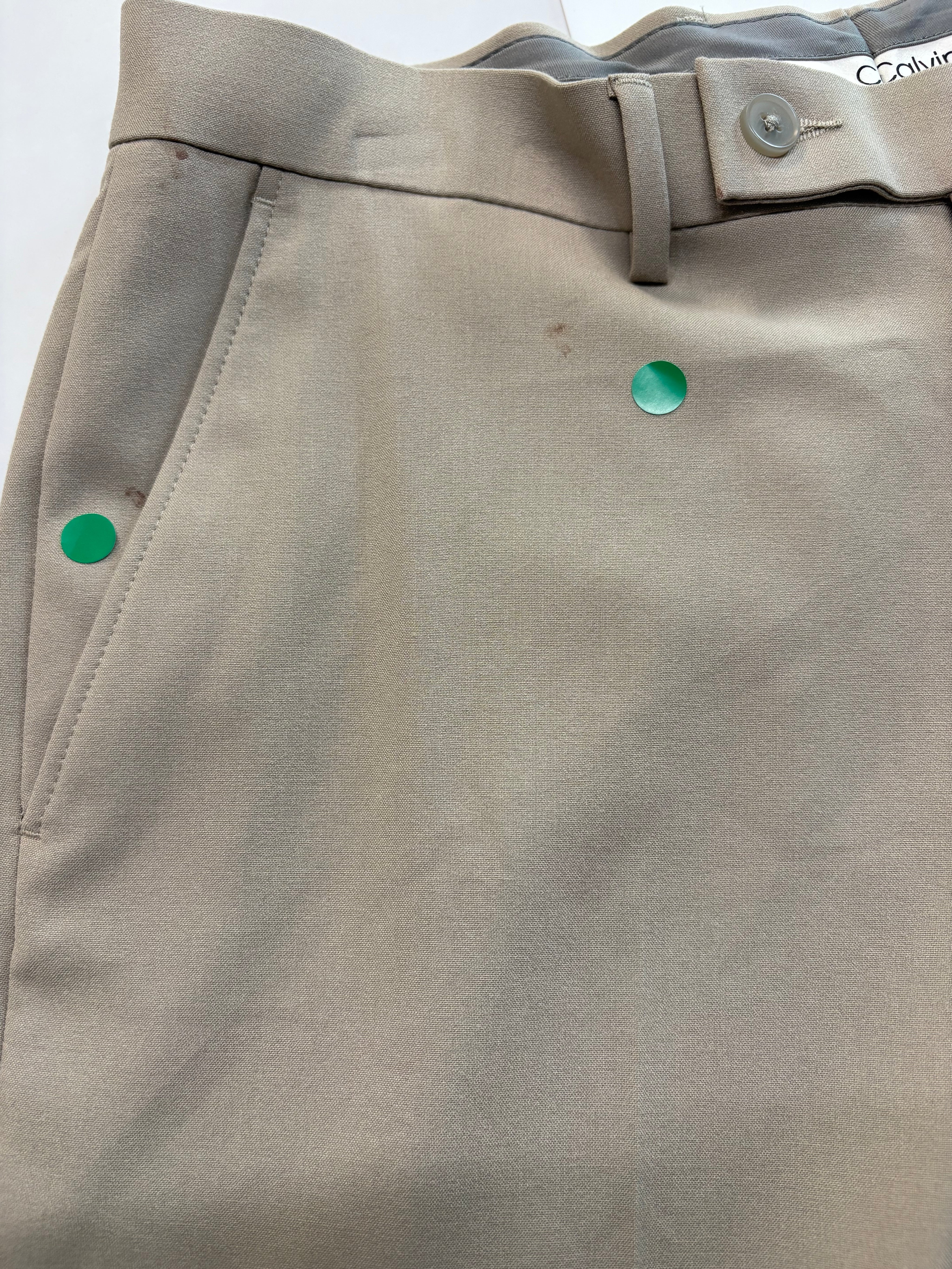 Calvin Klein Mens Slim fit Dress Pants 34 / 30 Beige Solid Stretch