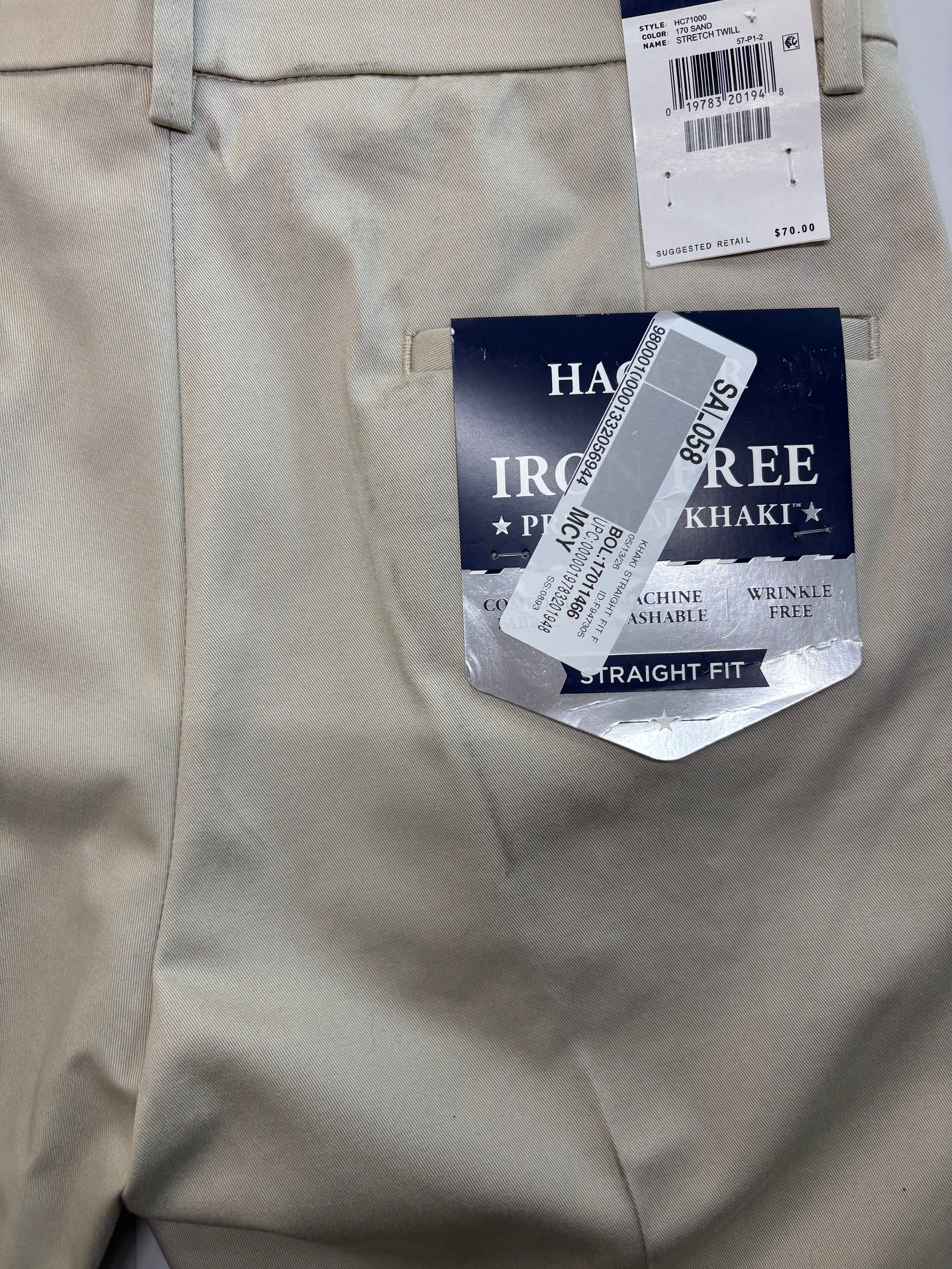 Haggar Mens Straight fit Cotton Dress Pants 32 / 30 Beige Solid