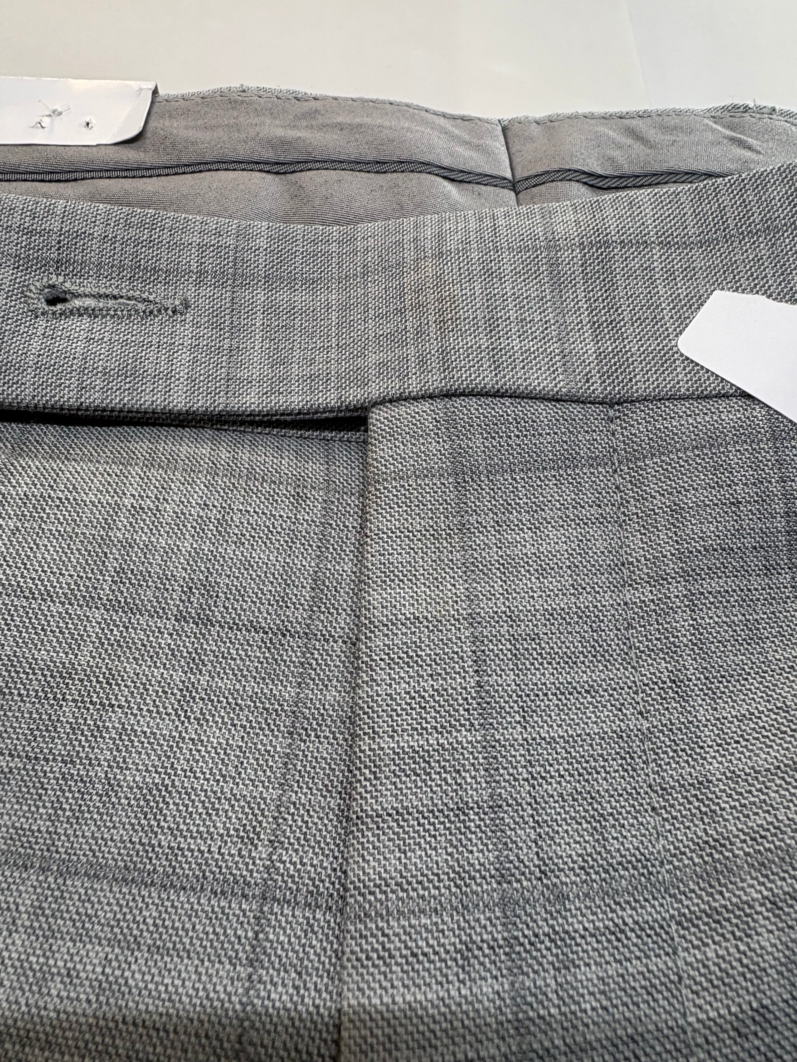 Calvin Klein Mens Slim fit Dress Pants 34 / 32 Gray Windowpane
