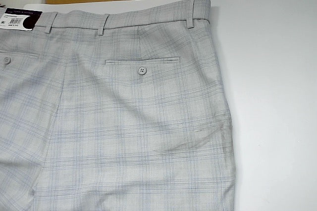 Tommy Hilfiger Mens Modern fit Dress Pants 38 / 34 Light Grey Plaid