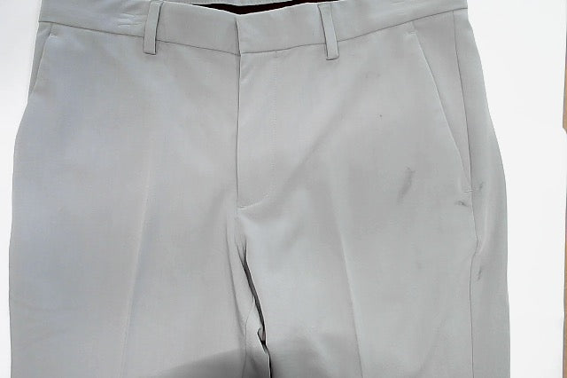 Perry Ellis Mens Modern fit Dress Pants 30 / 30 Light Grey Solid Stretch