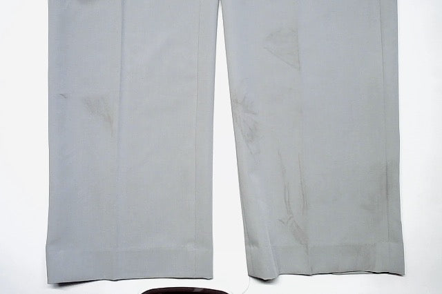 Perry Ellis Mens Modern fit Dress Pants 40 / 32 Light Grey Solid Stretch