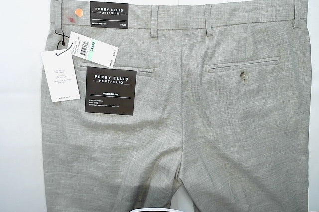 Perry Ellis Mens Modern fit Chinos Pants 34 / 30 Beige Solid Stretch