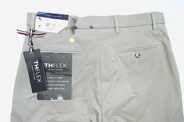 Tommy Hilfiger Mens Modern fit Dress Pants 30 / 30 Beige Solid Stretch