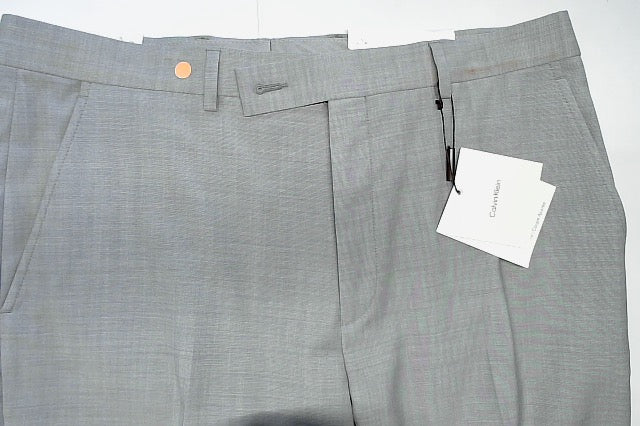 Calvin Klein Mens Slim fit Dress Pants 34 / 30 Lights Grey Solid Stretch
