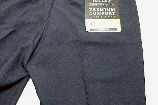 Haggar Mens Classic fit Dress Pants 34 / 30 Navy Blue Solid Stretch