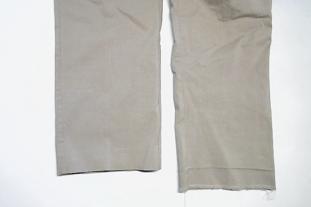 Tommy Hilfiger Mens Modern fit Dress Pants 34 / 30 Beige Solid Stretch