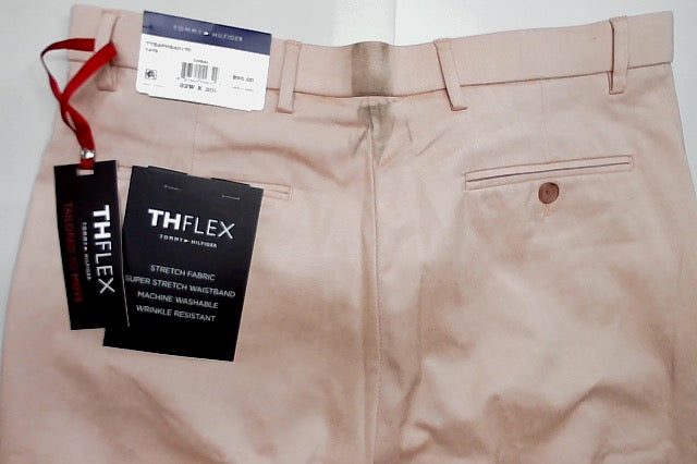 Tommy Hilfiger Mens Modern fit Dress Pants 32 / 30 Pink Solid