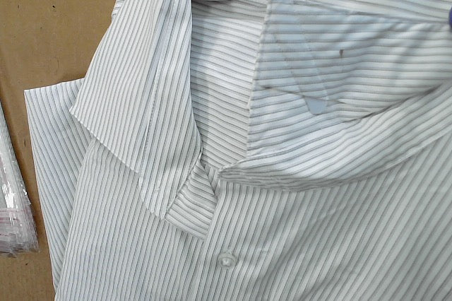 Calvin Klein Mens Regular fit Dress Shirt XL 17.5 in 34-35 White Striped