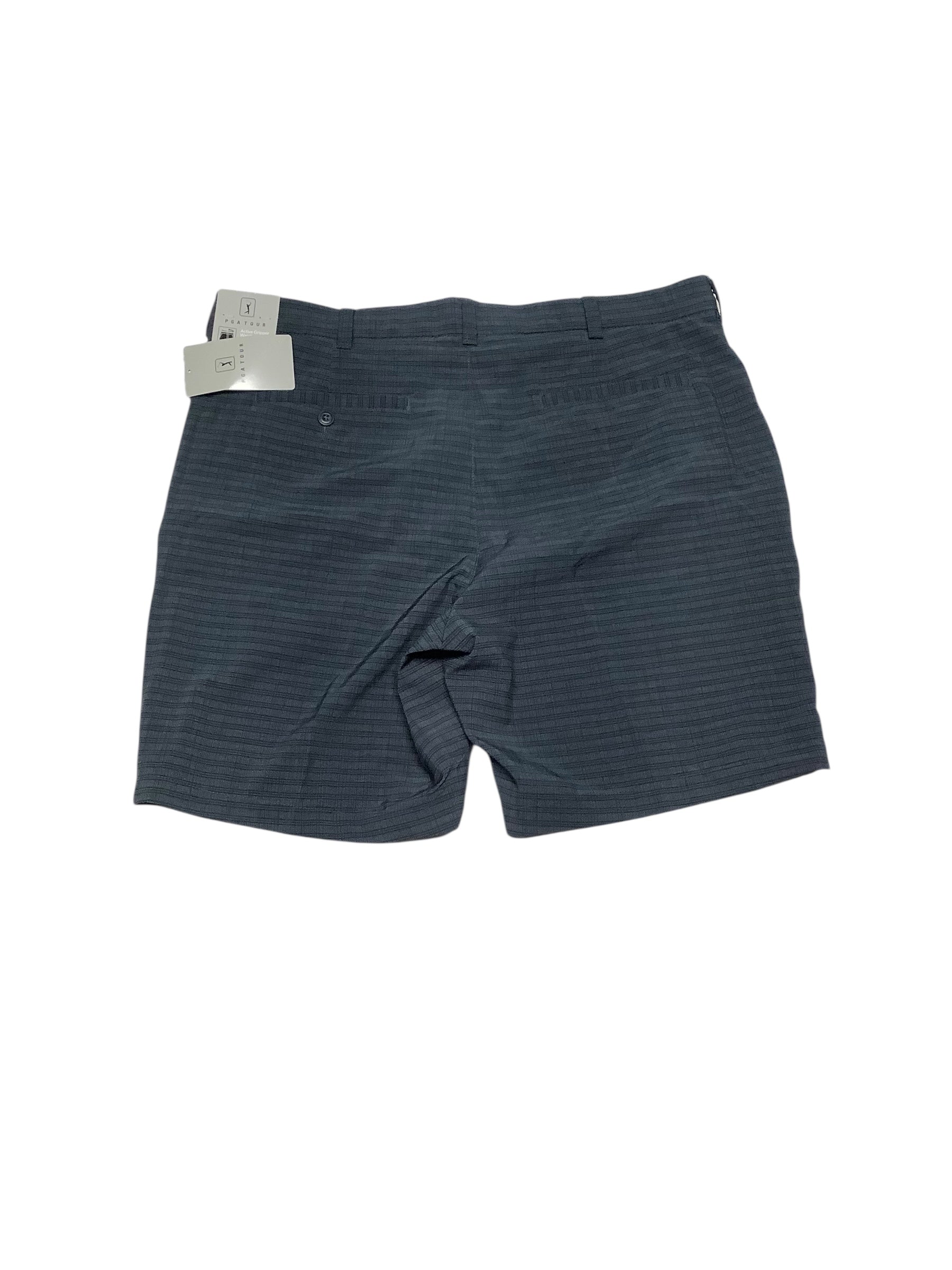 PGA TOUR Mens Regular fit Golf Shorts 36 Black Plaid