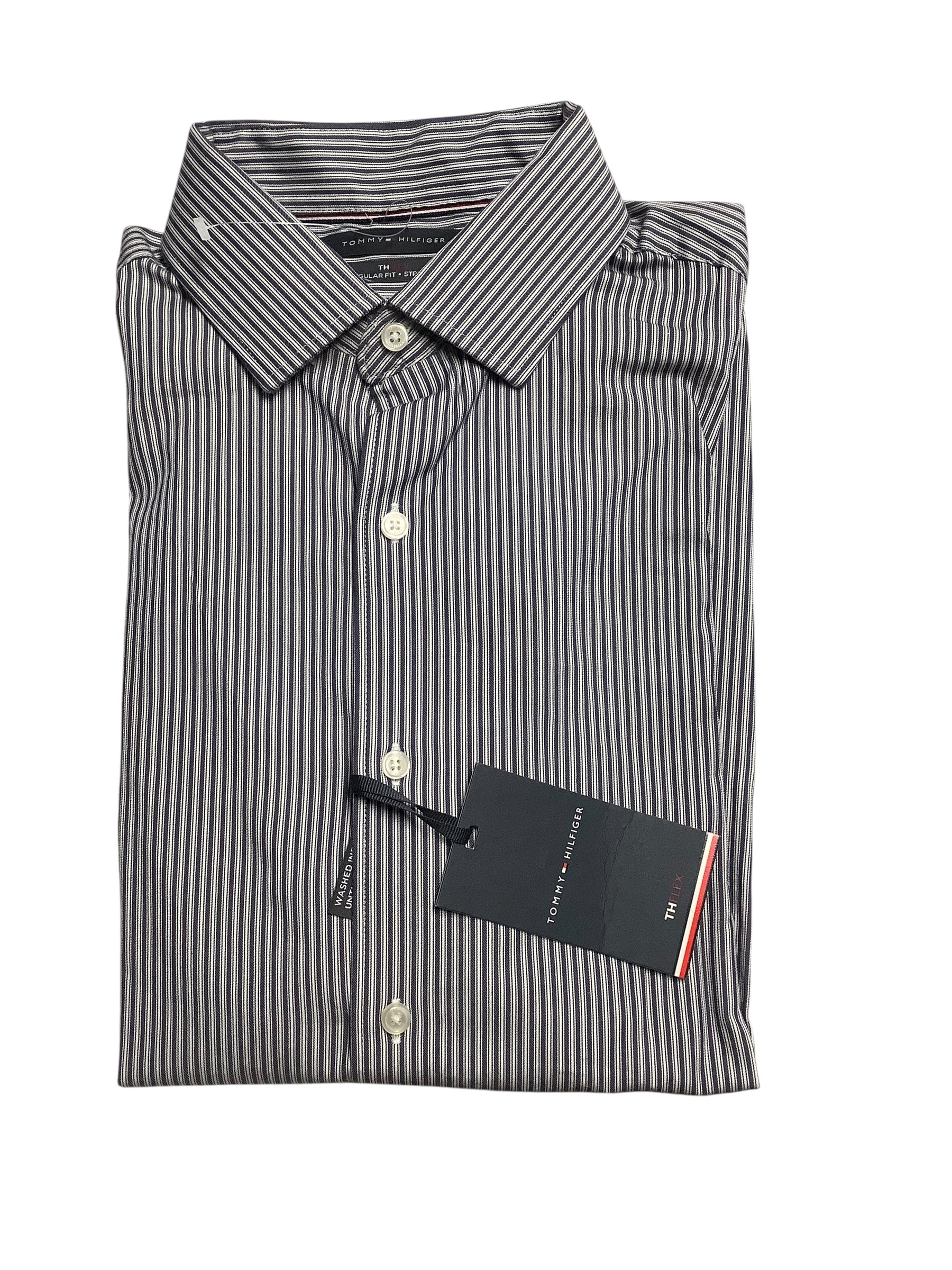 Tommy Hilfiger Mens Regular fit Dress Shirt Medium 15-15.5 34-35 Blue Striped