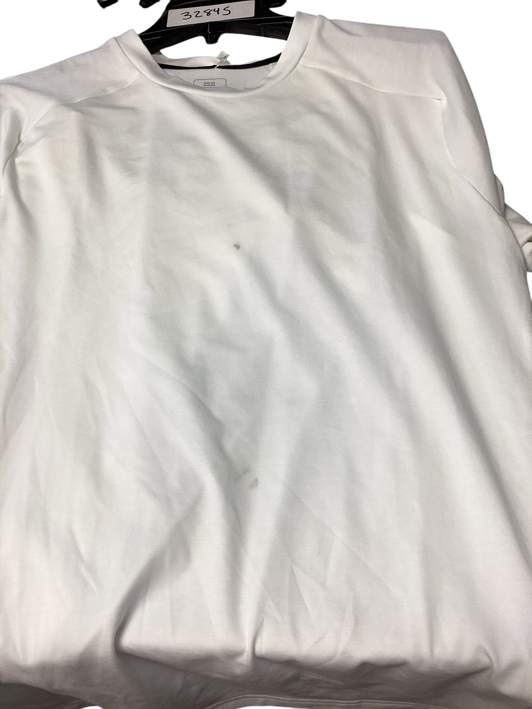 On Focus Mens Athletic fit Short Sleeve T-Shirt Shirt Small White Solid