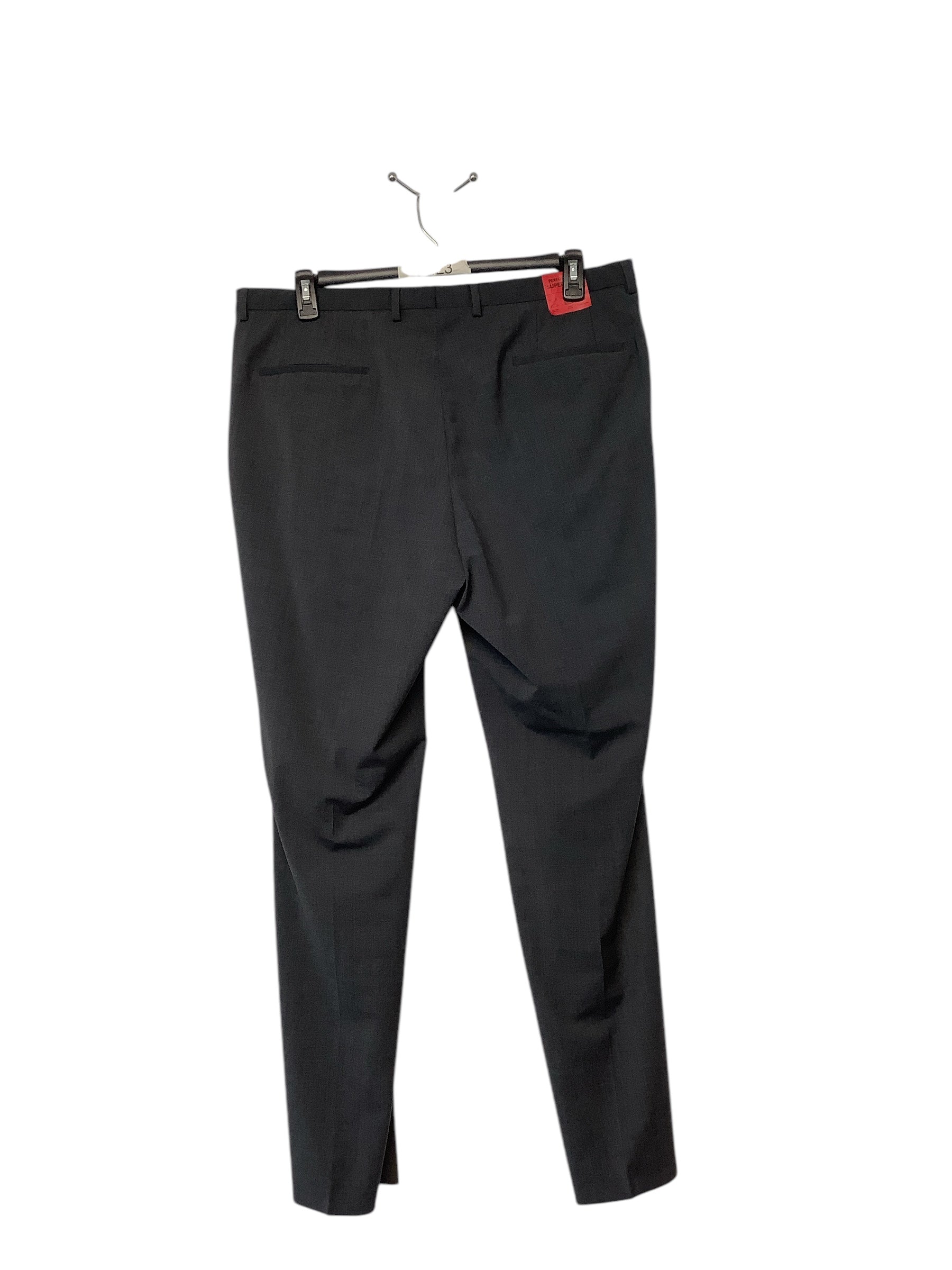 Hugo Boss Mens Regular Fit Dress Pants 40 x 31 Grey Solid