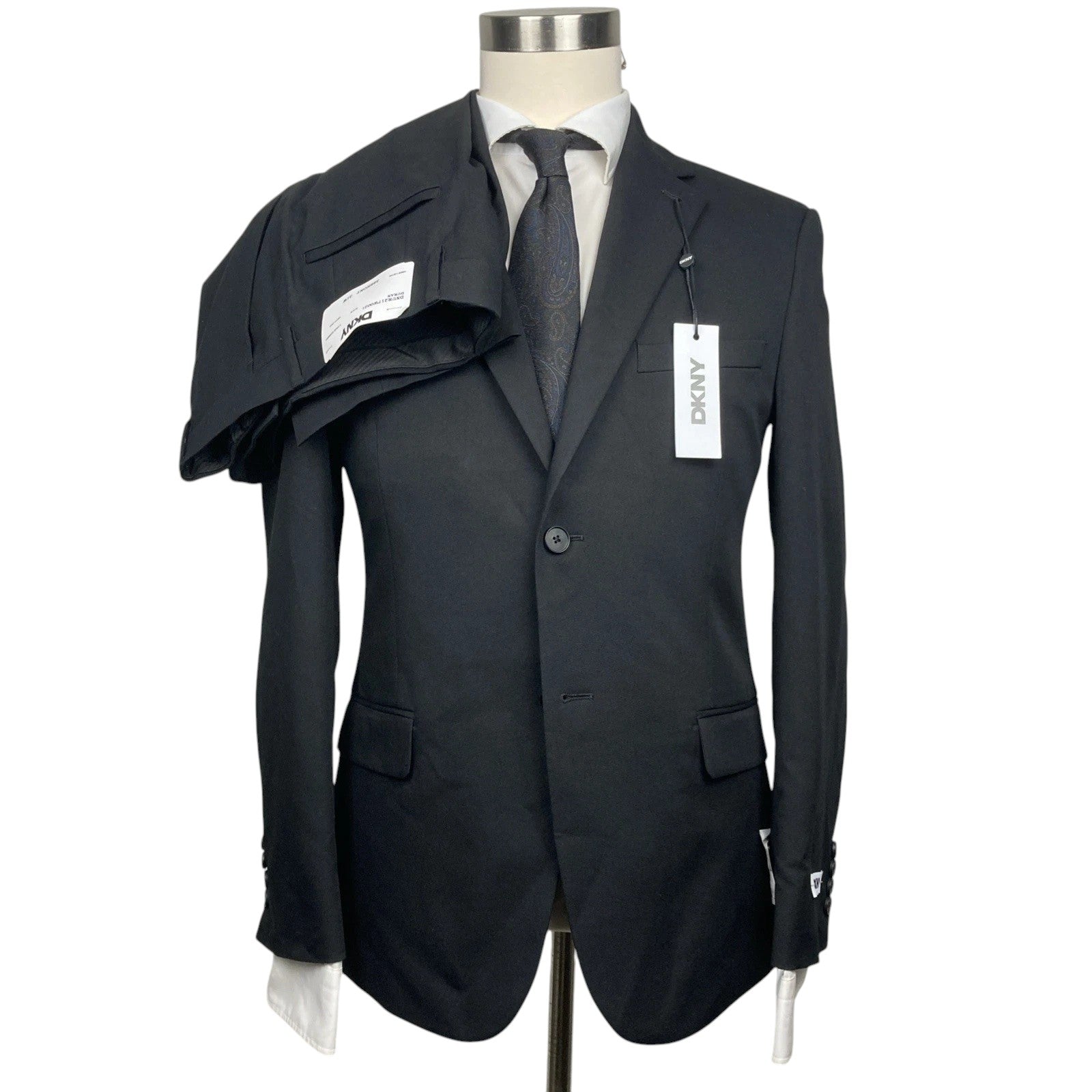 Dkny Mens Modern fit 2 Piece Suit 44 L Pants 37 / 34 Black Solid