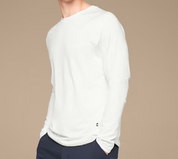 On Cloud Mens Regular fit Long Sleeve T-Shirt Shirt Large Crew Neck White Solid