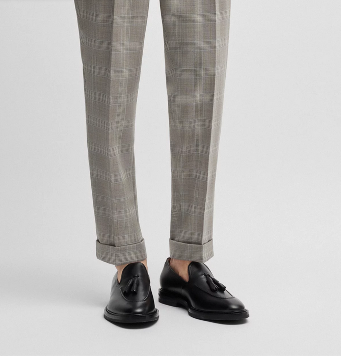 Hugo Boss Mens Slim Fit Suit 40 R  34 x 33 Waist Grey PlaidPlaid