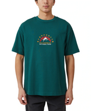 COTTON ON Mens Box Fit Graphic Logo Short Sleeve T Shirt Mount Fuji Green Small