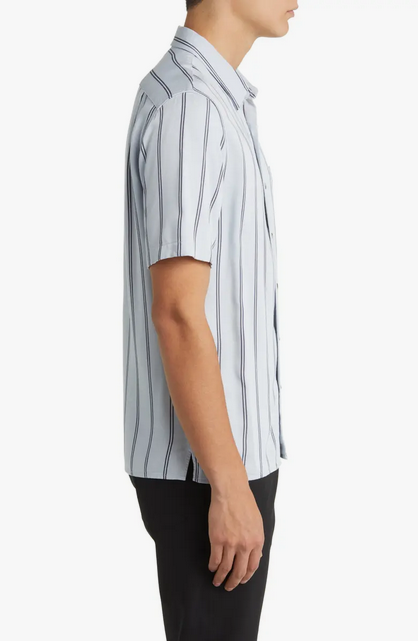 Vince Mens Classic Fit Short Sleeve Button Up Shirt Small Blue Striped