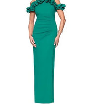 XSCAPE Women's Classic Fit Halter Strap Ruffled Gown 6 Green